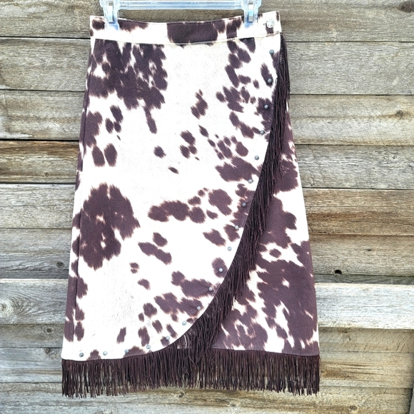 Silverado Cow Hide Skirt - Picture 1 of 5